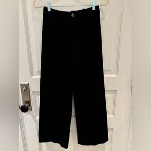 The Colette Ponte wide leg crop